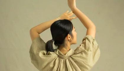 揭秘雄鹿交易疑云：字母哥为何与博格丹擦肩而过？